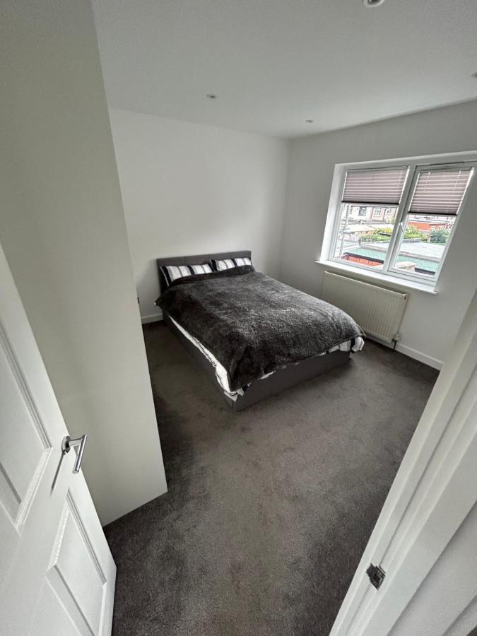 West London Apartment Exteriör bild